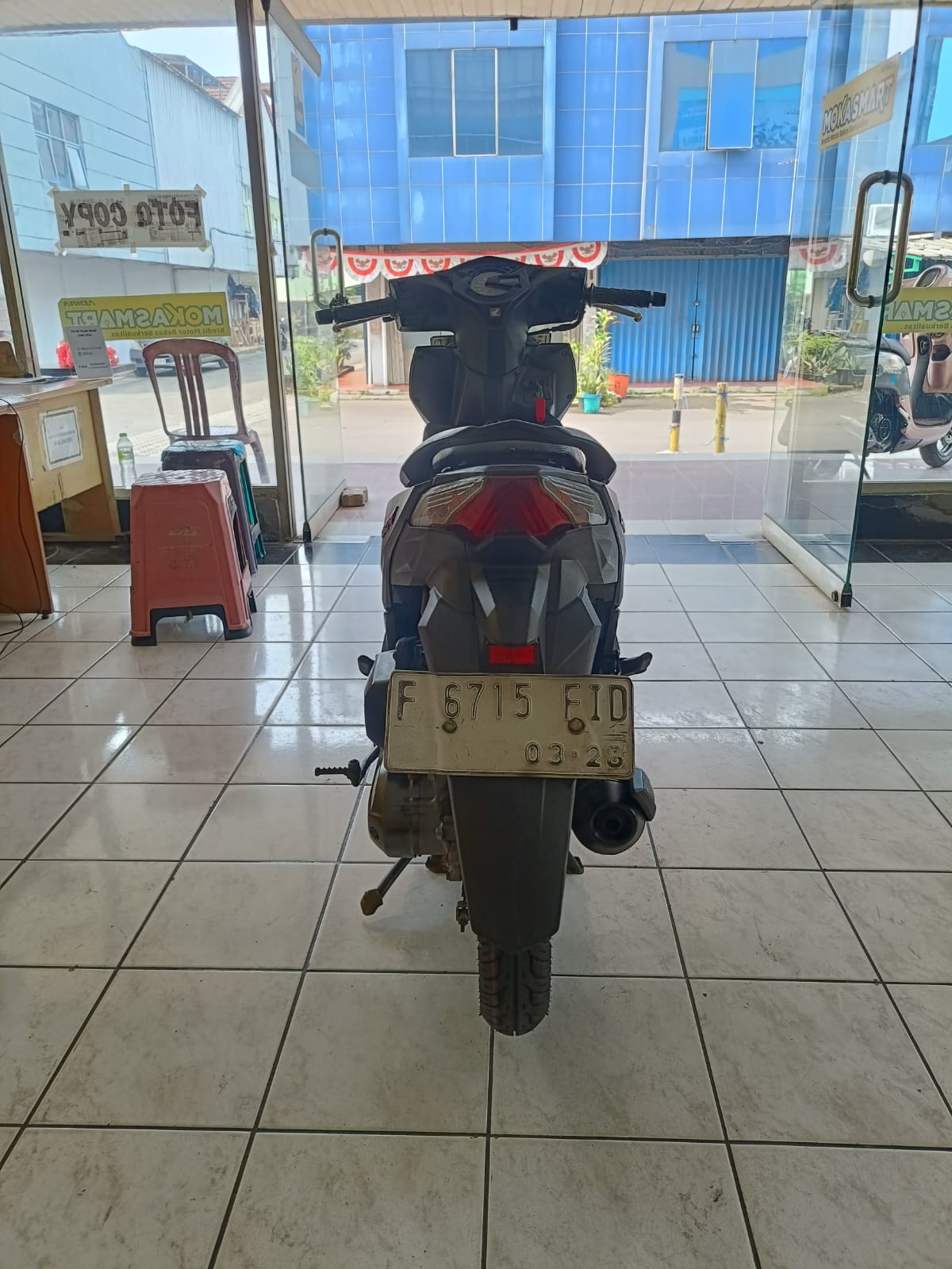 Image 4